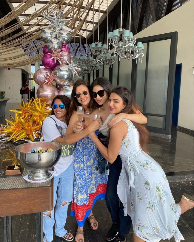 Mouni Roy Latest Instagram Stills